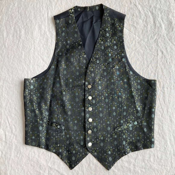 ‼️SOLD‼️ Vintage satin stitched / embroidered button down suit vest / waistcoat - Picture 3 of 5